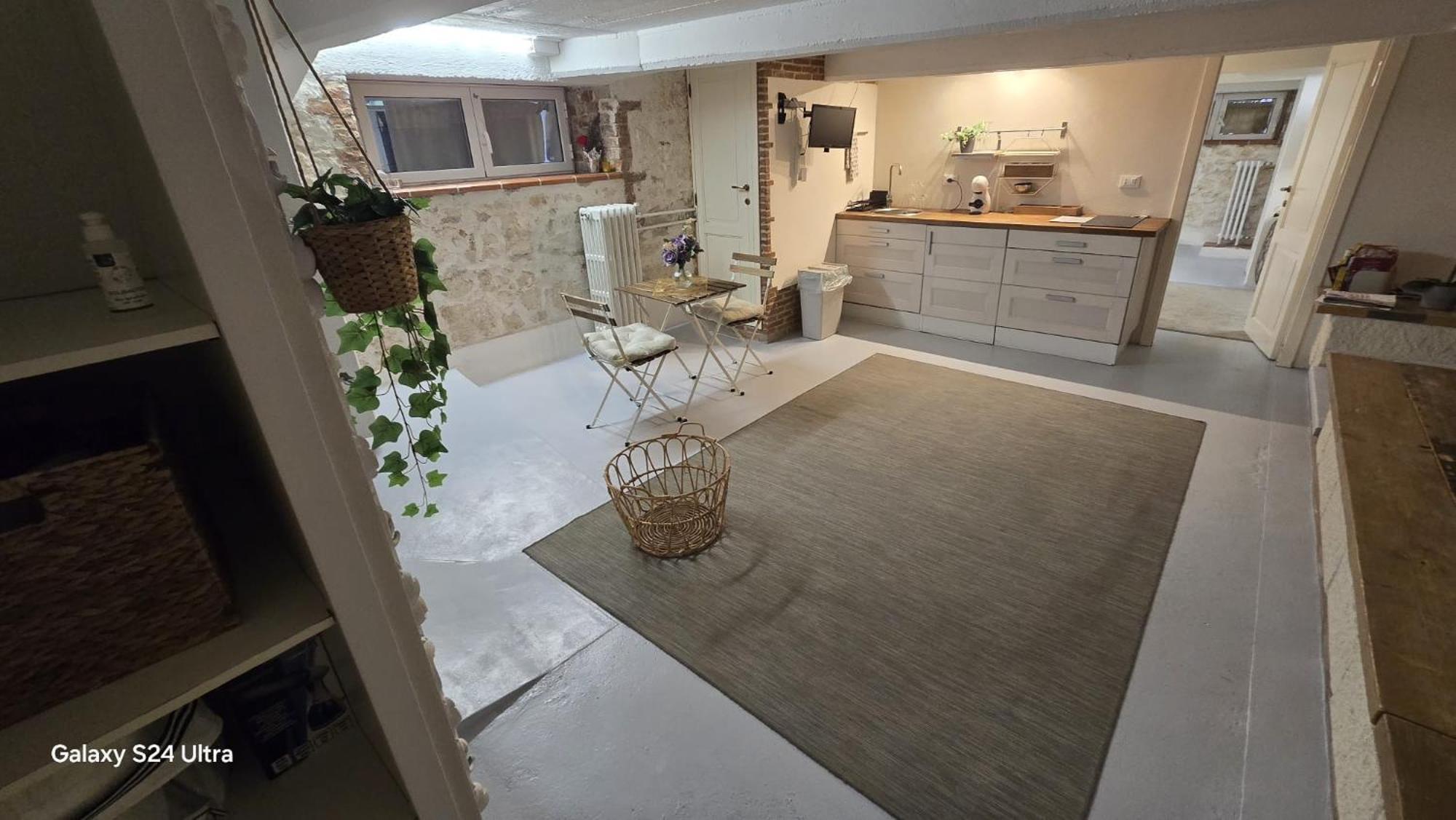 Private With Exclusive Appartement